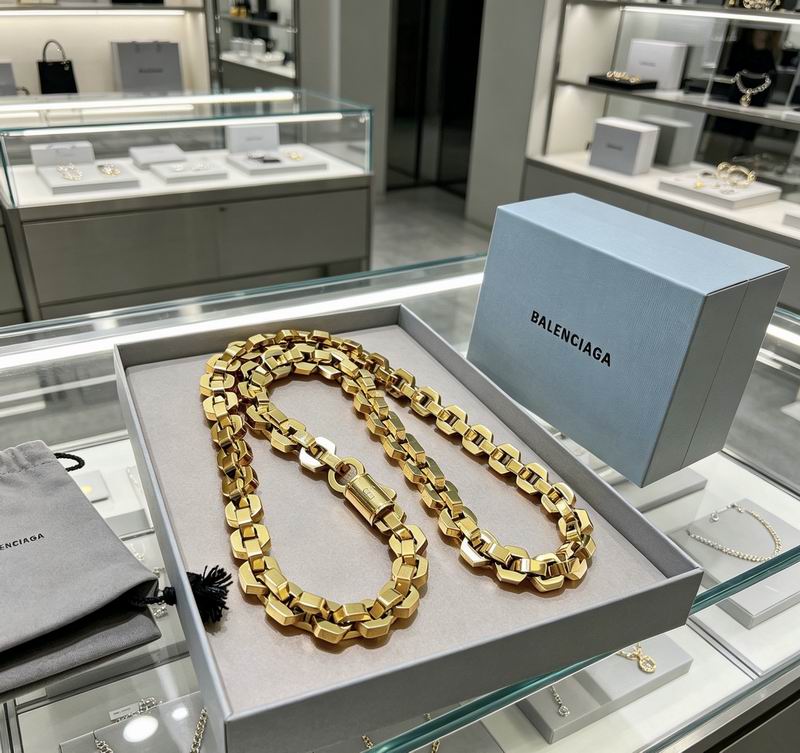 Balenciaga Necklace 06yxs60